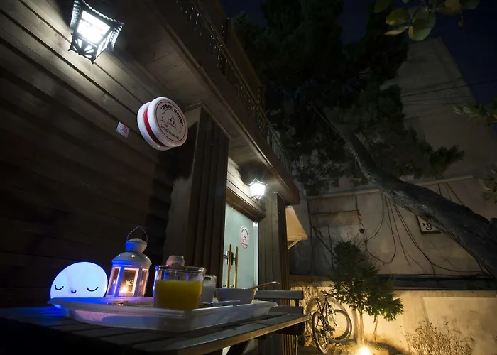 Jeong House 2*