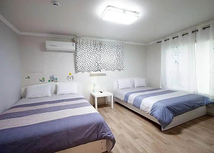 Jeong House 2*