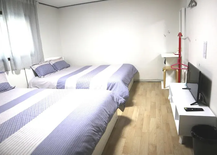 Jeong House