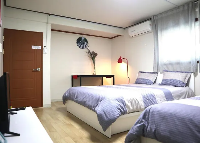 Jeong House 2*